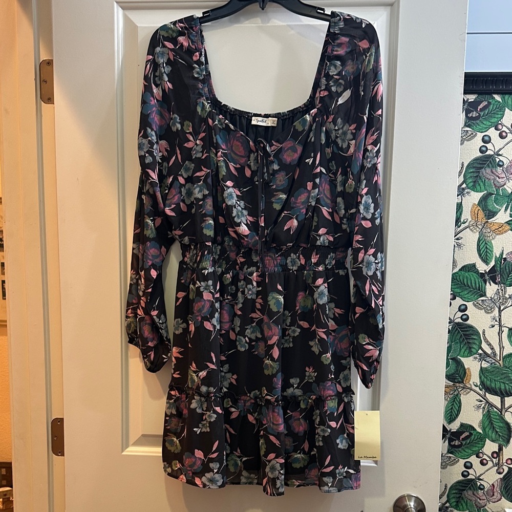 Chic Floral Long Sleeve Dress